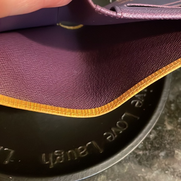 Louis Vuitton EPI yellow kiss lock wallet purple interior MI0092 - Picture 12 of 13